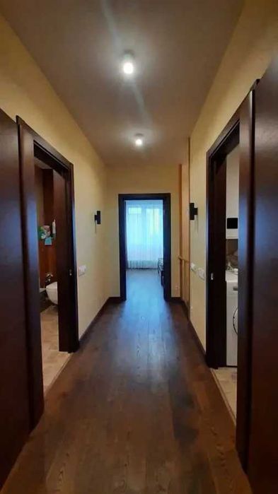 Дава се под наем Двустаен апартамент в София, Зона Б-18 - 65 кв.м за 448.8 € - Снимка #2