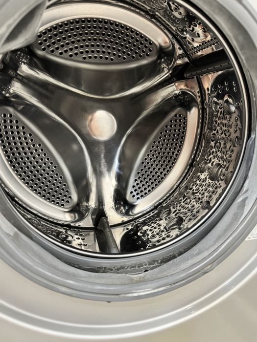 Продается стиральная машина