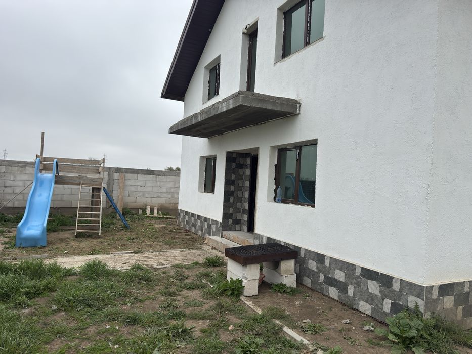 Casa de vanzare P+M km5