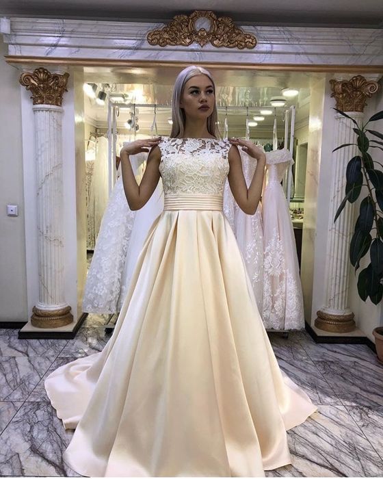 Продам свадебное  платье