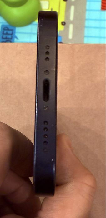 iPhone 12 / 128 GB / Negru / Neverlook