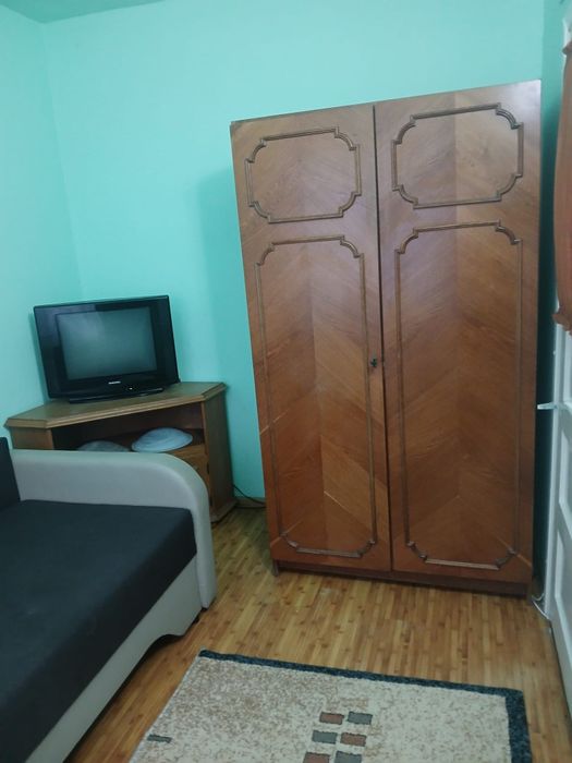 Vând apartament 3 camere Medgidia