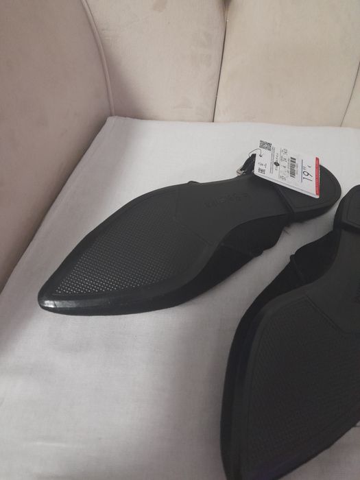 Balerini negri Bershka cu bareta la spate mărimea 37