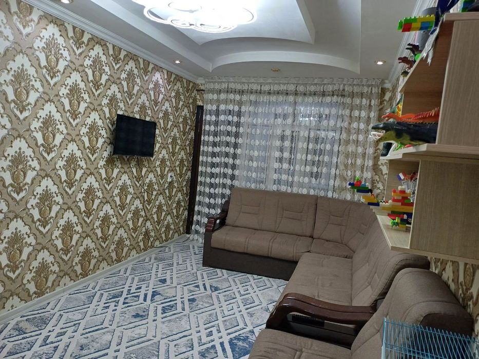 Продаётся квартира (своя)