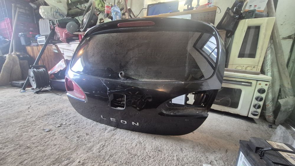 Задна броня, багажник и врата за Сеат Леон
