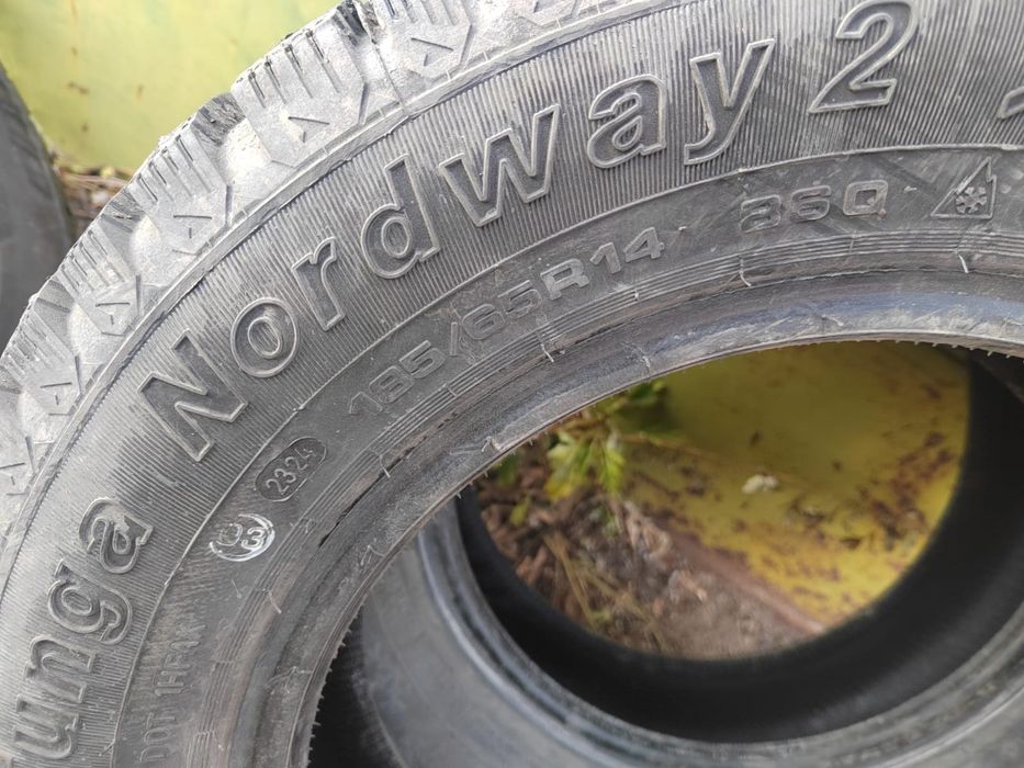 Продам пару зимней резины