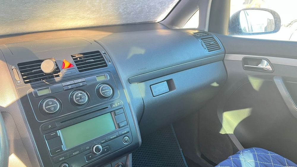 Продам Volkswagen Touran