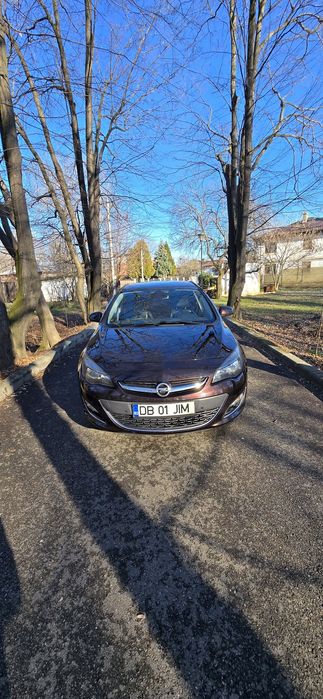 Opel Astra J 2014