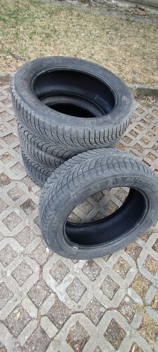 Гуми 235/54/19 | Michelin Alpin | 105 V