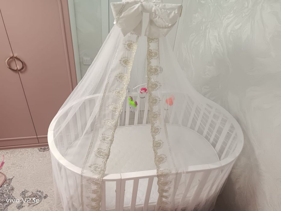 Продам детскую кроватку