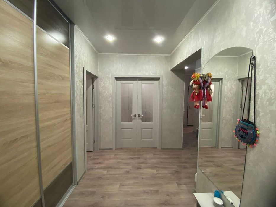 продам 3 ком кв район Береке