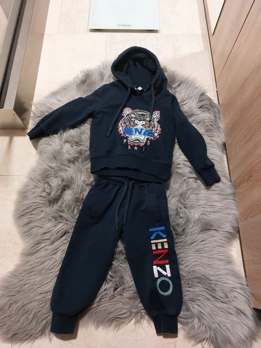 Бебешки анцуг и комплект Kenzo Adidas Jordan 86см 12-18 месеца