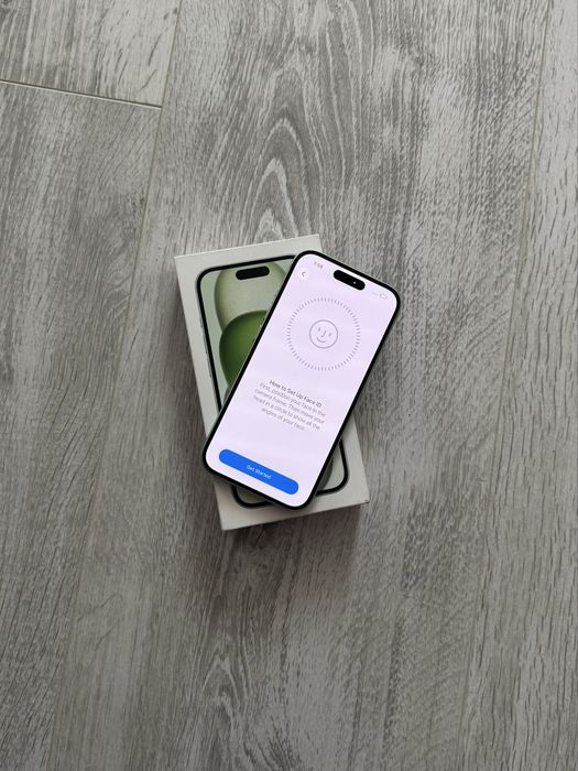 Vand iPhone 15 256gb 90%