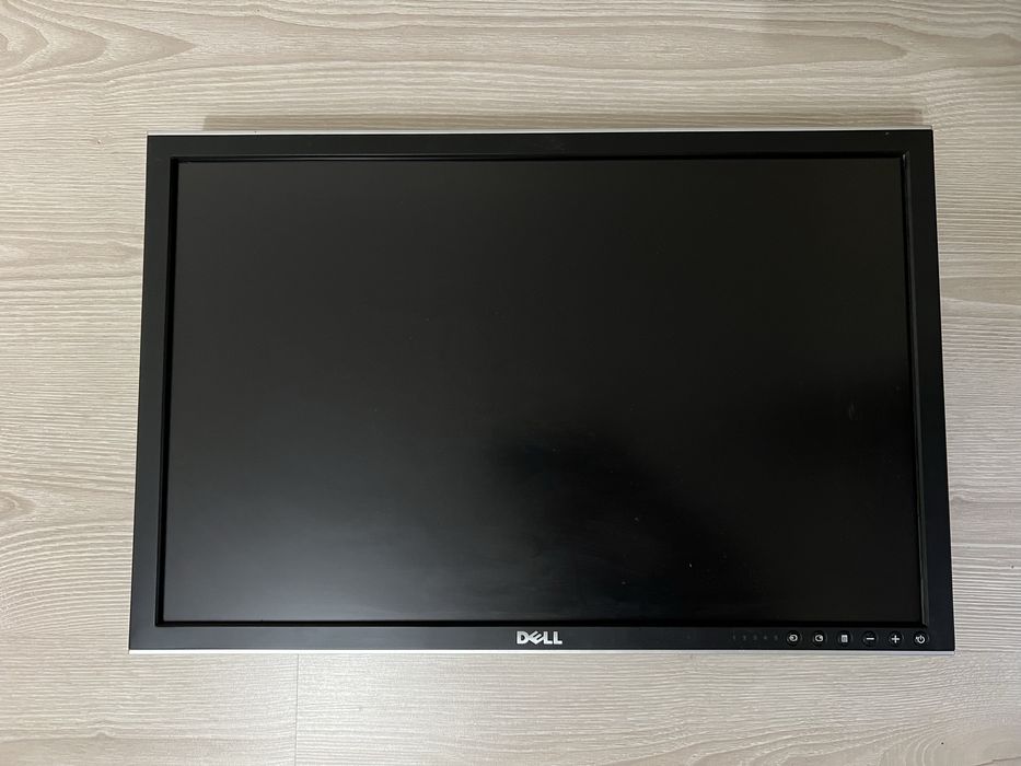 Monitor Dell 24”