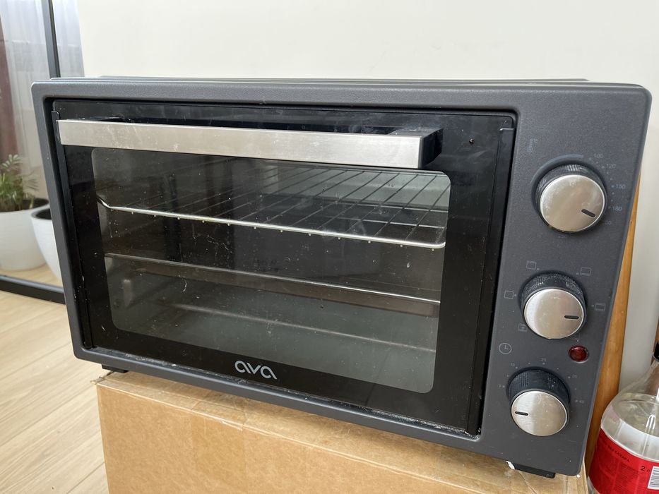 Продам электропечь