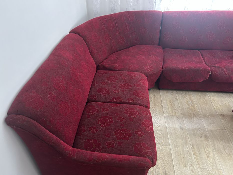 Продавам дивани В добро състояние!