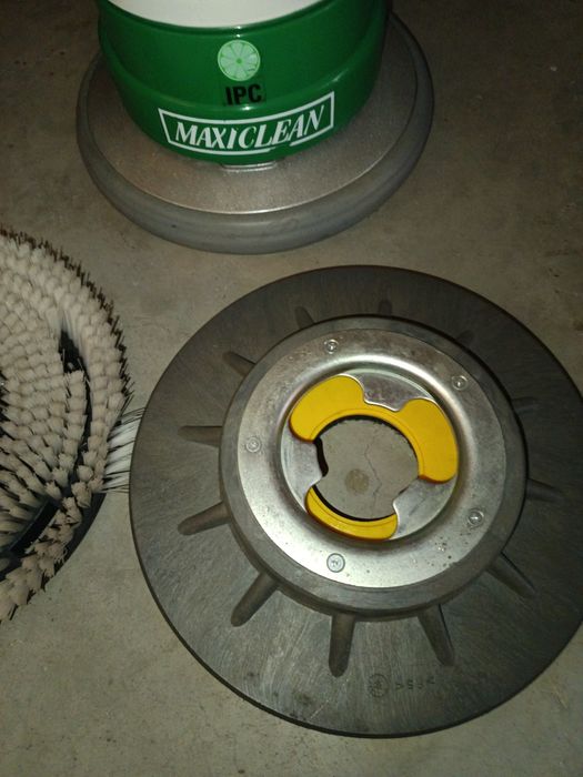 Дискова машина за подове