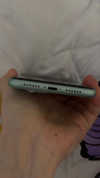 Iphone 11, номер модели MH8Q3LL/A