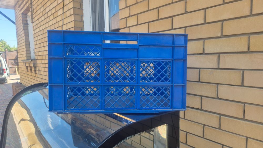 Продам пластиковые  ящики
