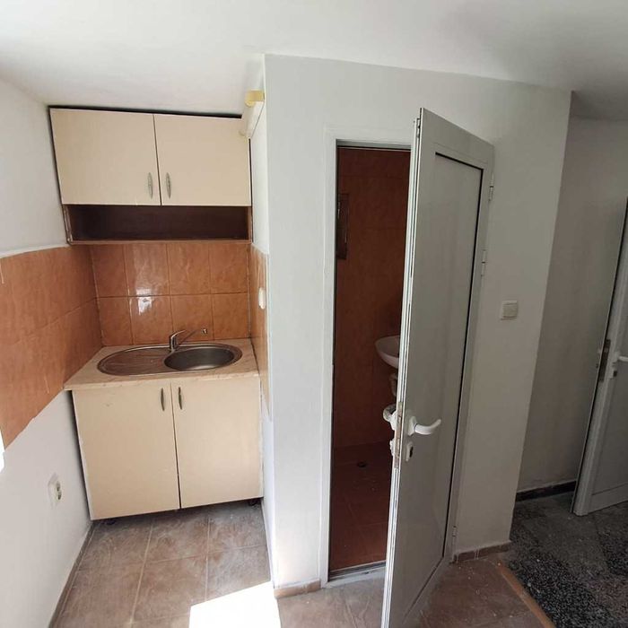 Продава се Етаж от къща в Габрово, Център - 130 кв.м за 577 €/кв.м - Снимка #5