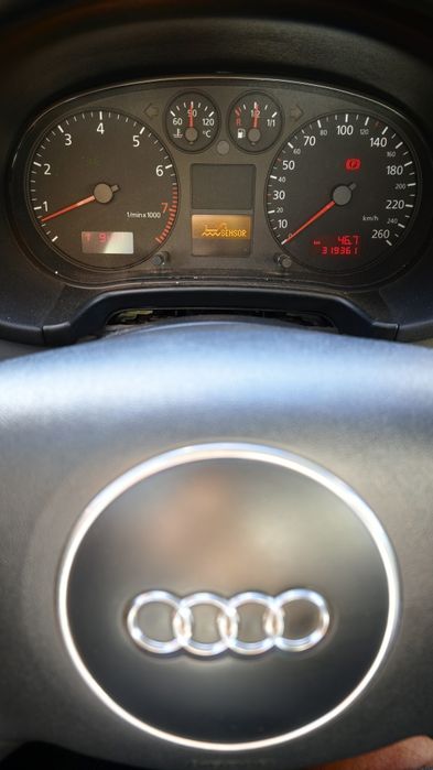 Audi  A3   1.6 benzina