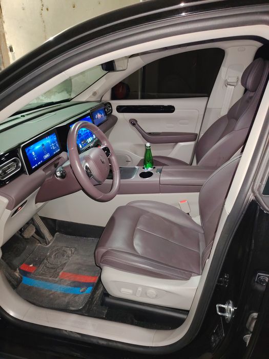 Leapmotor c11 gibrid sotiladi srochno