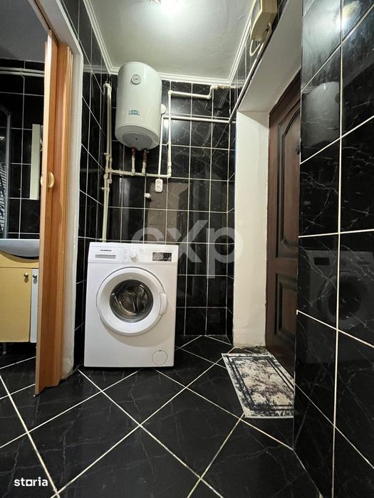 Vanzare 2 camere mobilat si utilat modern parter central Gaesti