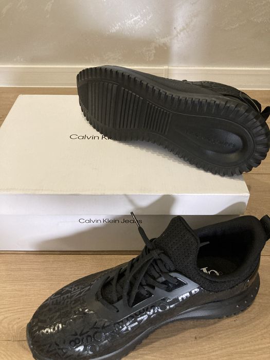 Calvin Klein соортни обувки 43 номер НОВ