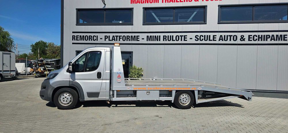 Autoplatforma Peugeot Boxer Tijhof - 2015 - 2.2 150 CP - TVA deductibil