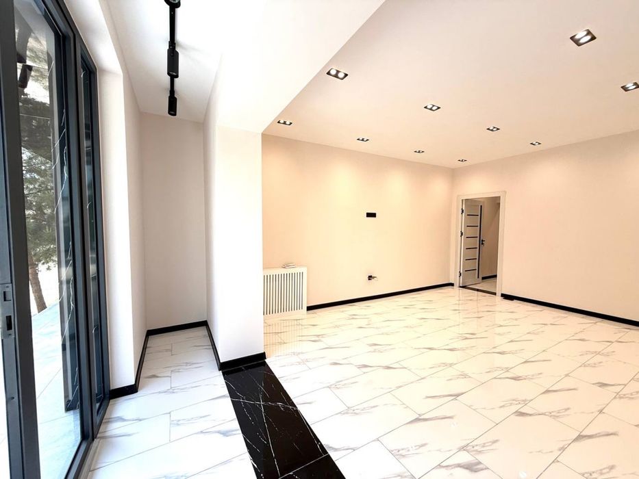 Срочно Продаётся Нежилое Помещения Кушбеги ор-р Корзинка 70.м2