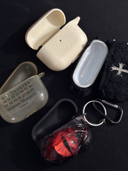 Продам Airpods 3