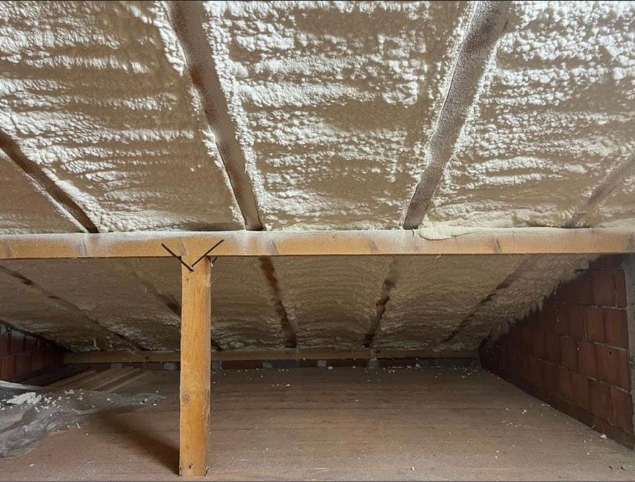 Izolații cu spuma poliuretanica termica fonica!