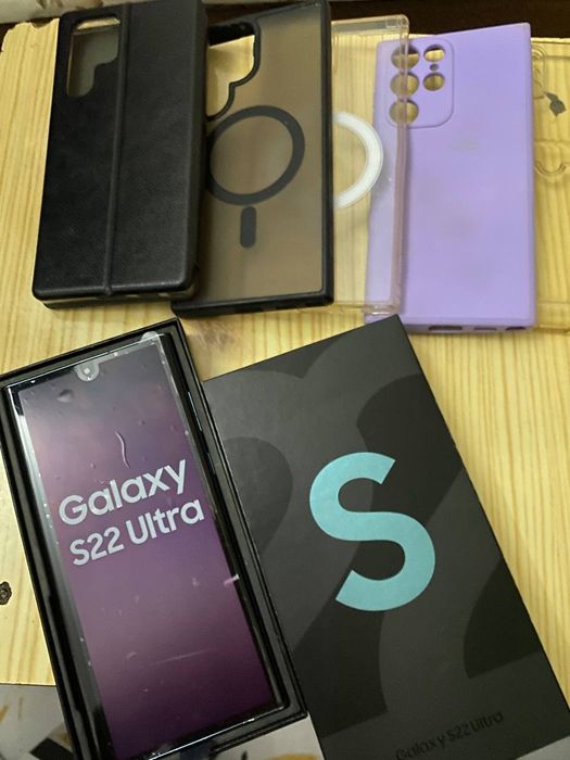 Samsung S22 Ultra 512гб