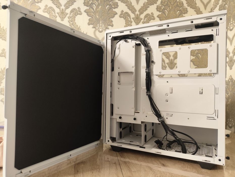 be quiet! Pure Base 500DX White