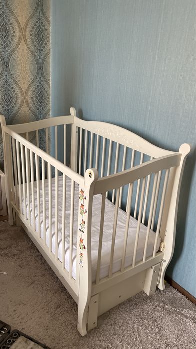 Кроватка-манеж детская