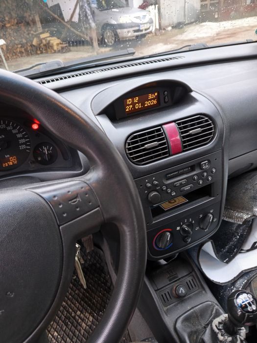 Opel CORSA an 2003