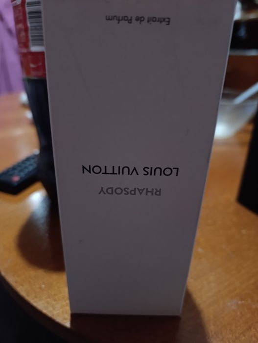 100% Оригинален Продавам парфюм