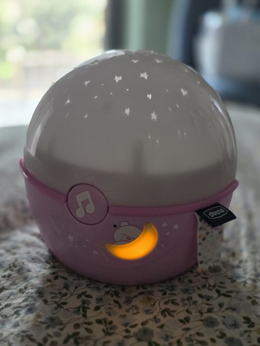 Lampa cu lumini si muzica Chicco