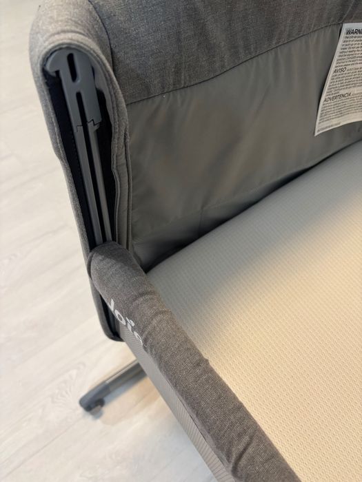 Кошара next to me