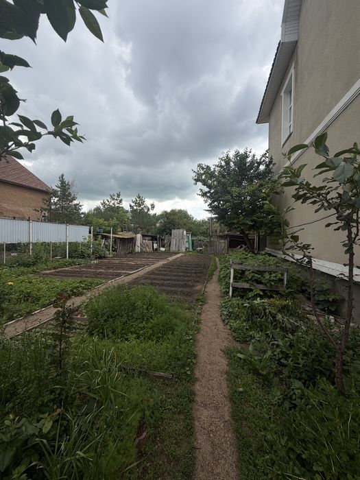 Продается участок в центре Парк Кирова