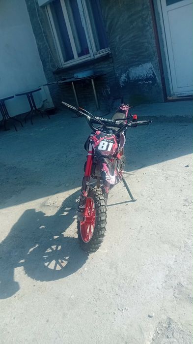 Тротинетка и мотор