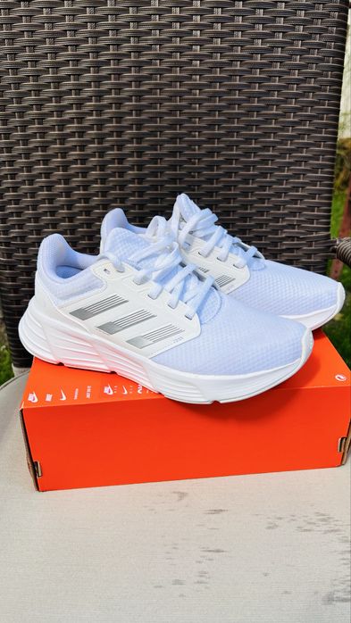 Vand Adidas Galaxy 6