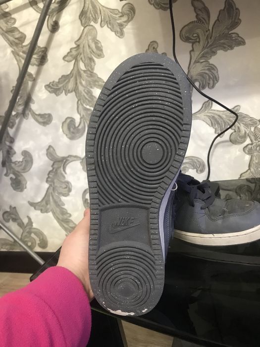 Кроссовки Nike