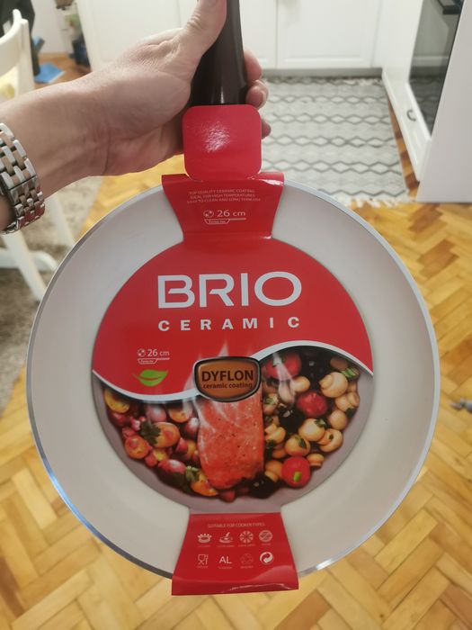 Нов керамичен Тиган висок клас brio + подарък тенджера чаши посуда 26