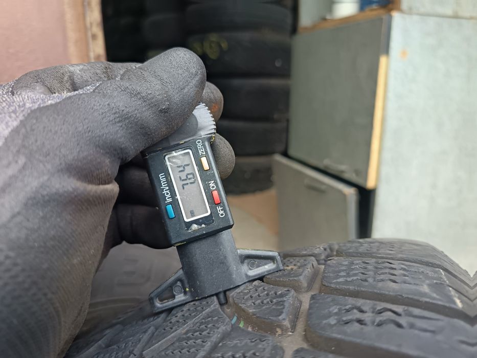 Anvelope MS iarna 215 60 17 c Dunlop 2021 și 2022 7mm+