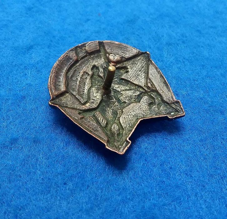 Значки  СССР тяжелые  Космос, ГТО, Авиация, СПОРТ.