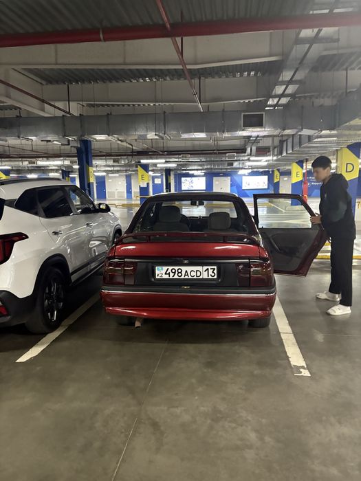 Опел вектра 1,8 моно