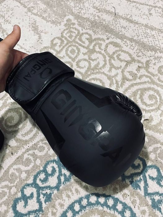 Бокс перчаткы 8 размер