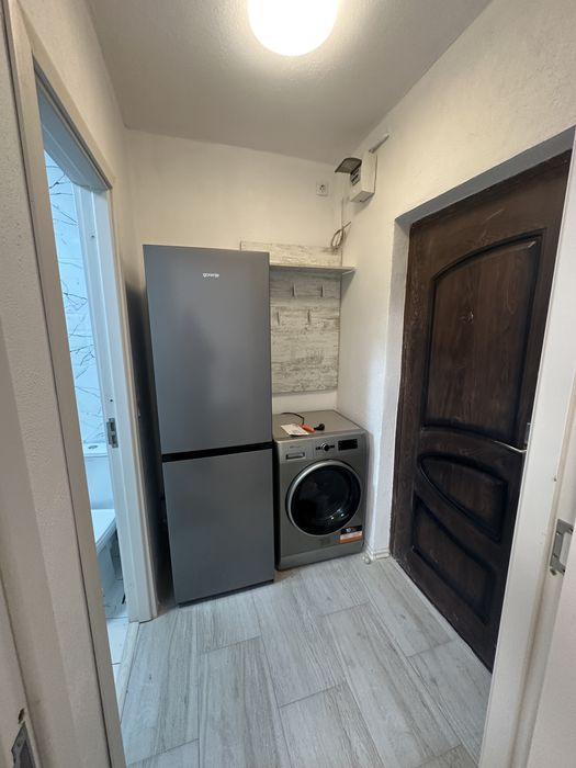 Inchiriez garsoniera