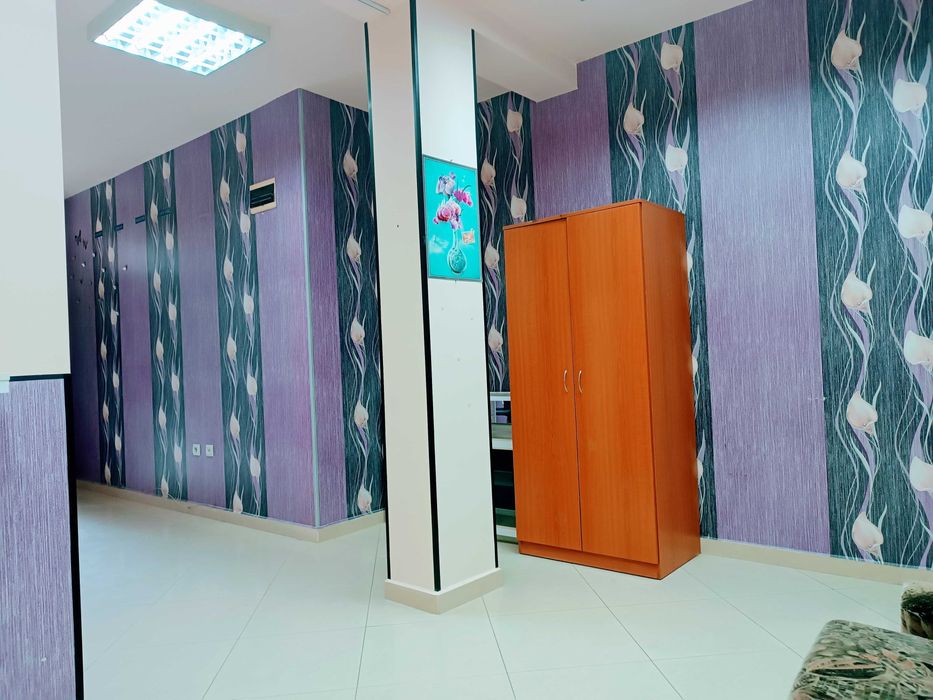 Продава се Офис в Варна, Център - 50 кв.м за 1122 €/кв.м - Снимка #3